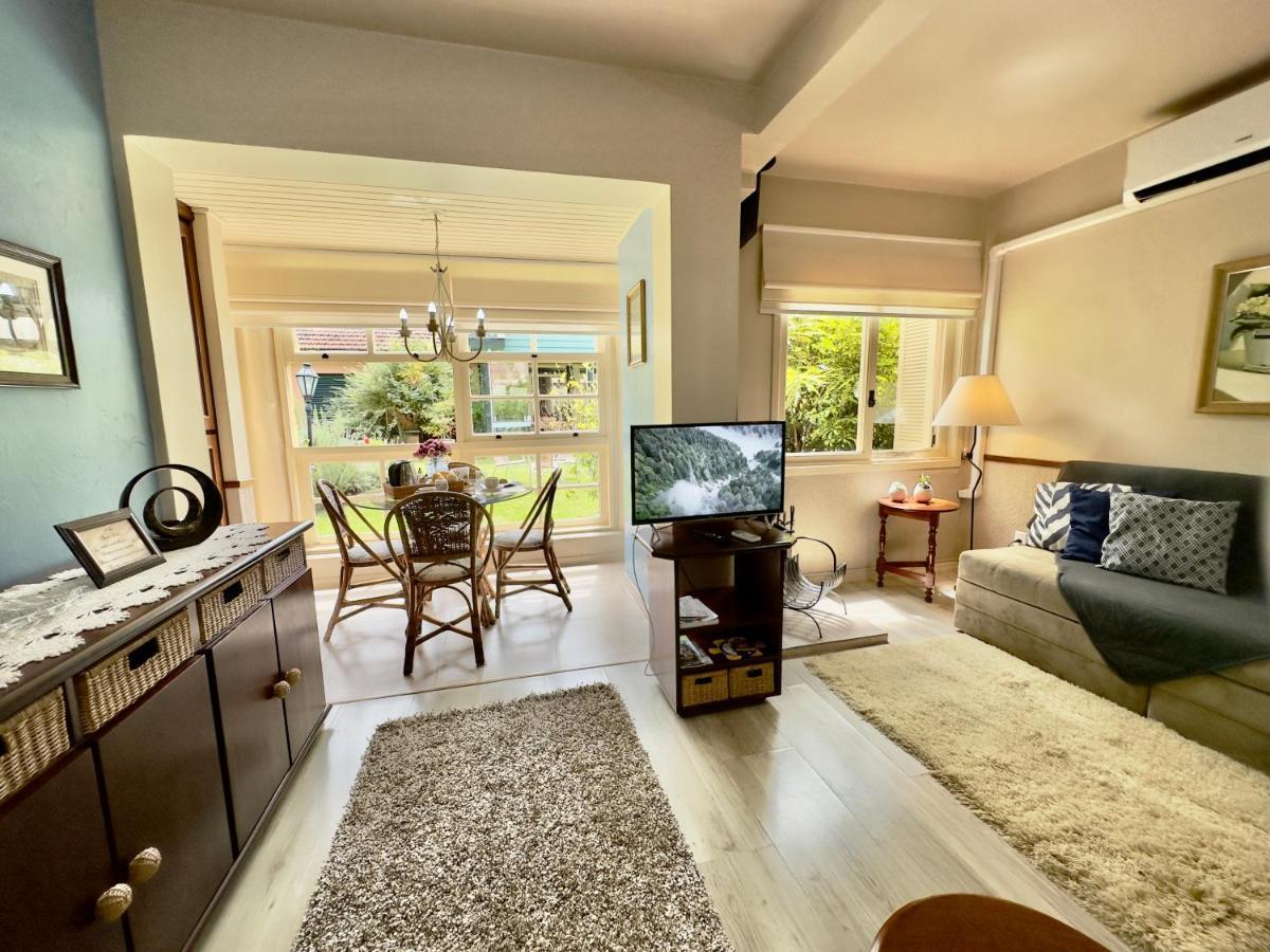 Apartamento C/lareira Condominio, Prox Negro Gramado